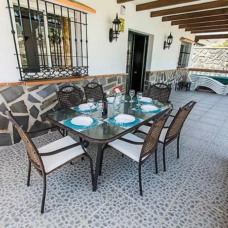 Villa El Cano *