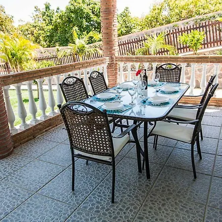 Villa El Cano